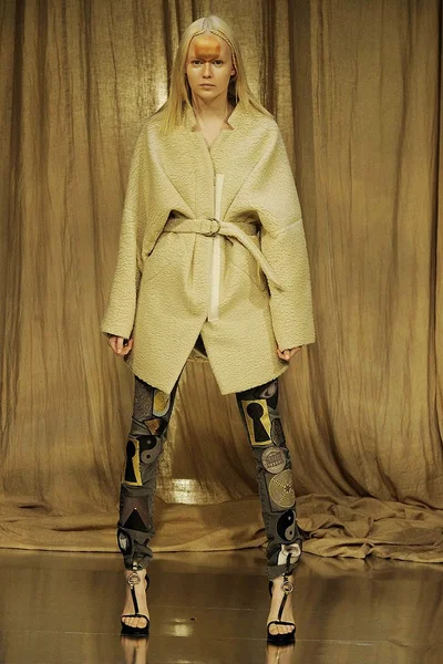 Look 6